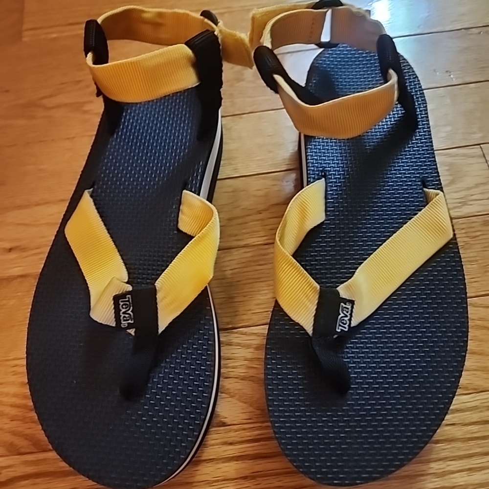 Teva Flatform Platform Universal Ankle Strap Sand… - image 2